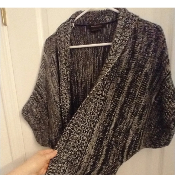 BCBG MaxAzria Open Sweater Cardigan L Short Bat Sleeve Black Tan Chunky Knit - Picture 5 of 8